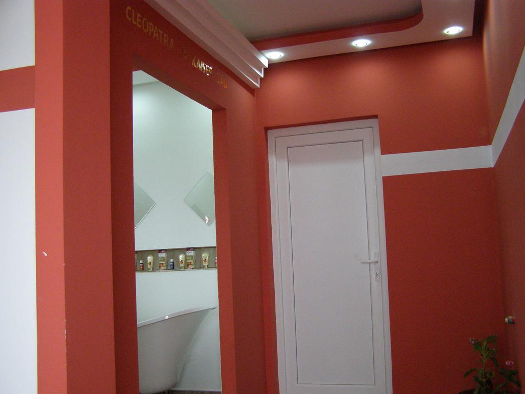 Hotel Wellness & Spa Angelo Gabriel Petrovac Extérieur photo