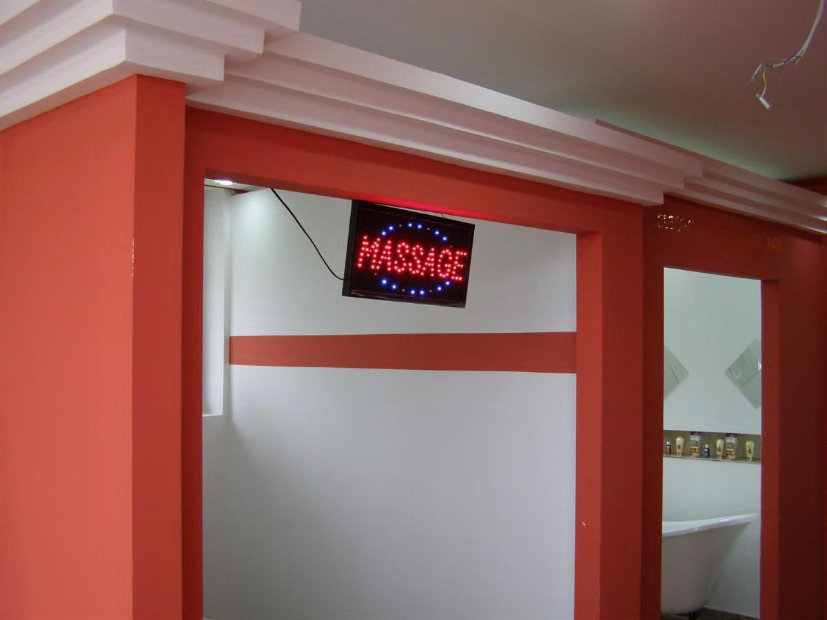 Hotel Wellness & Spa Angelo Gabriel Petrovac Extérieur photo